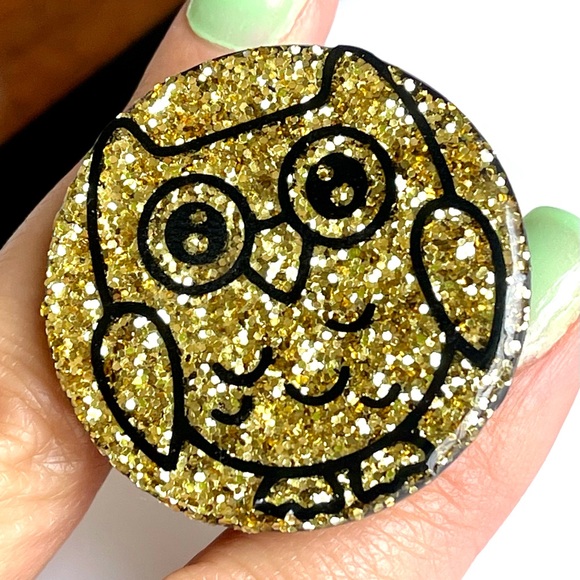 Owl Phone Grip - Picture 2 of 6